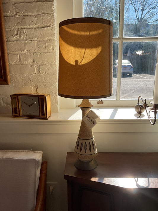 Pair of Vtg Chalkware Lamps